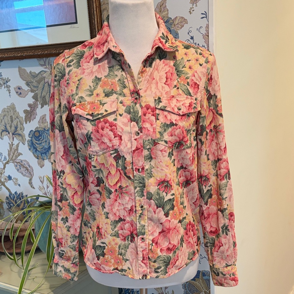 Sezan Rayana Corduroy London Bouquet Snap Front Women’s Top